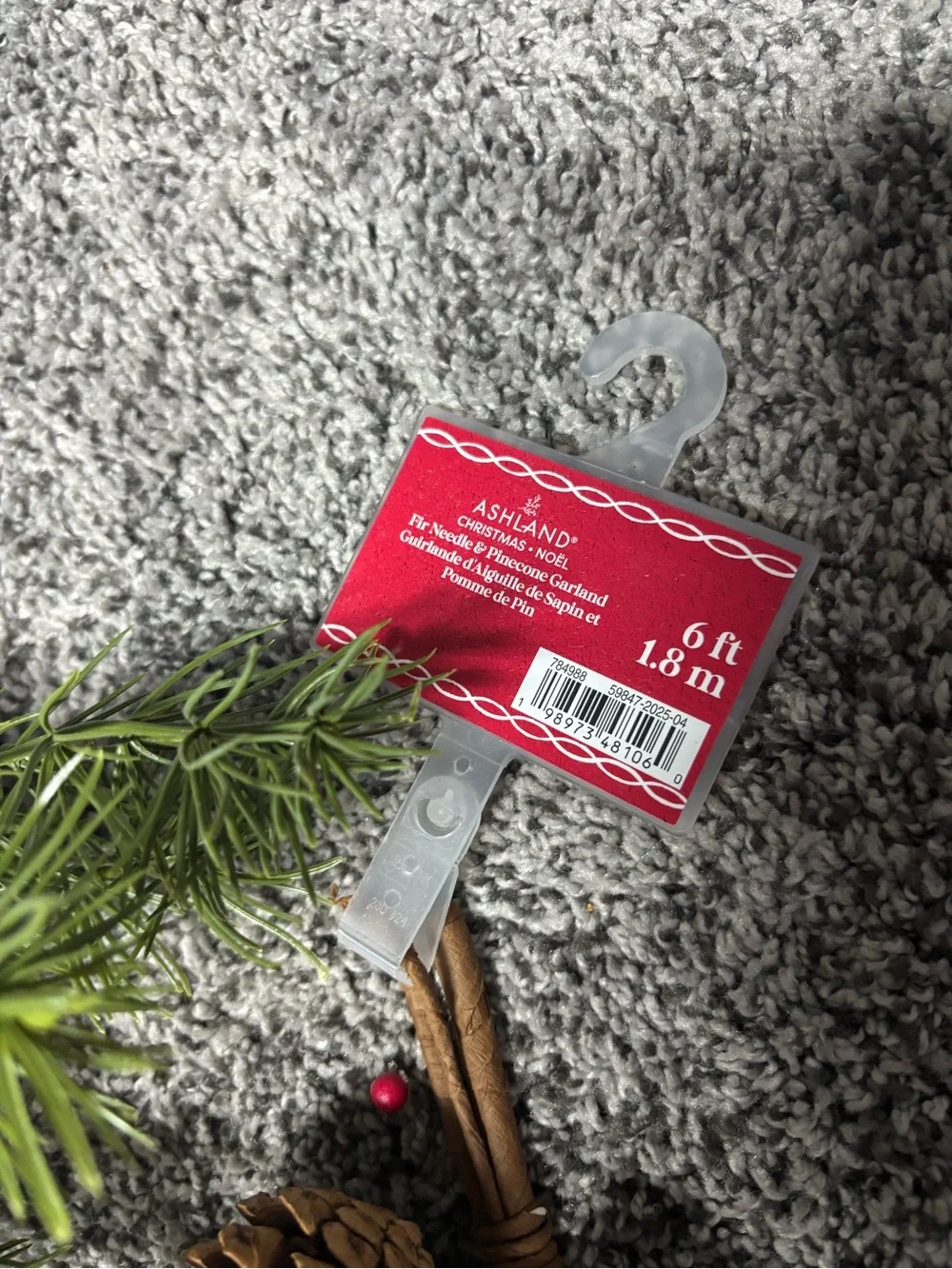 Ashland Fir Needles & Pinecone Garland